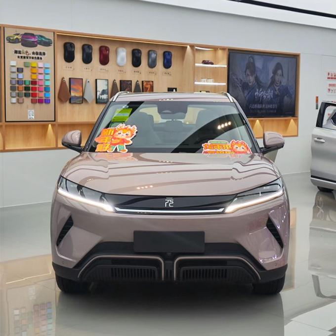 Véhicule électrique 2025 BYD Yuan vers le haut Véhicule électrique avec 401 km de portée entièrement électrique 5