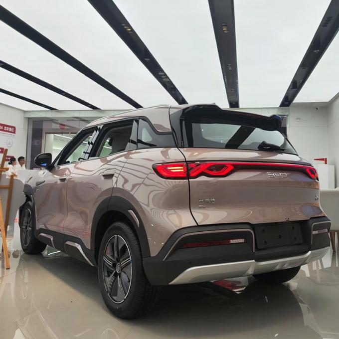 Véhicule électrique 2025 BYD Yuan vers le haut Véhicule électrique avec 401 km de portée entièrement électrique 4