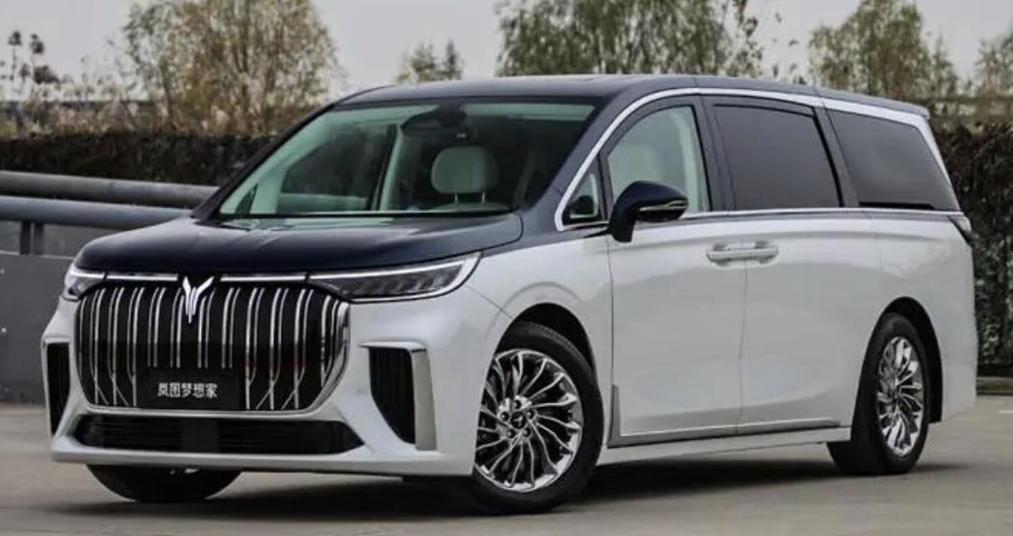 100km/H VOYAH Dreamer MPV EV Car 2022 7 Seats 4 Seats Mengxiangjia