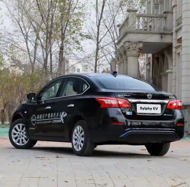 Nissan Sylphy Japanese Compact Sedan East Drive 2WD/4WD Front Suspension Macpherson Independent Suspension